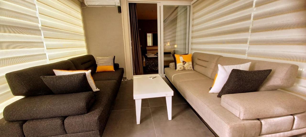 Un Amor Hotel 카스 외부 사진